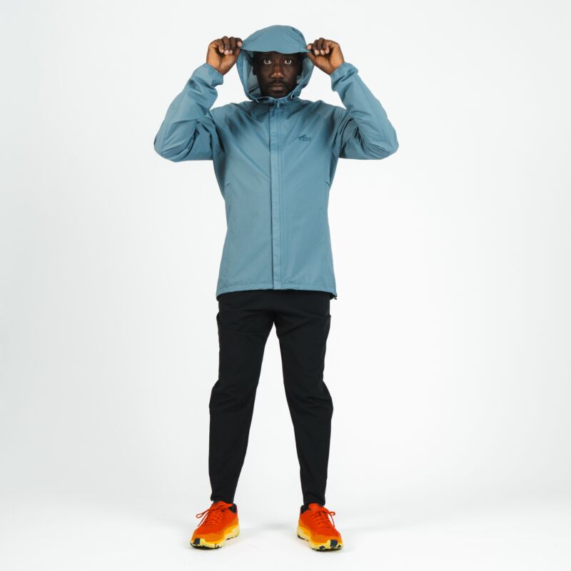 Essential men's running jacket best sale